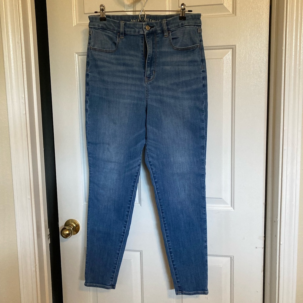 Lightly Used Size 12 American Eagle Curvy Highest Rise Jeans